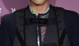 王大锤爆料巨星是谁啊视频,巨星身份大曝光！